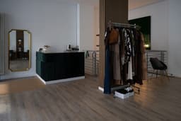 Spiegel-Arbeitsplätze